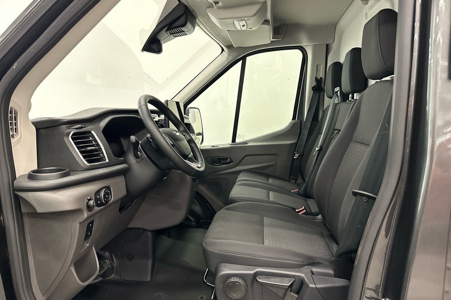 heti ajoon Ford Transit