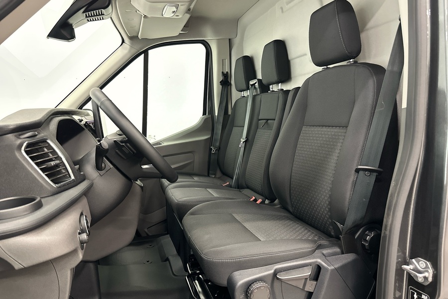 heti ajoon Ford Transit