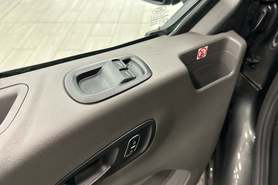 heti ajoon Ford Transit