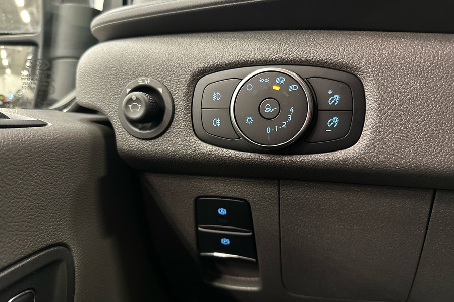 heti ajoon Ford Transit