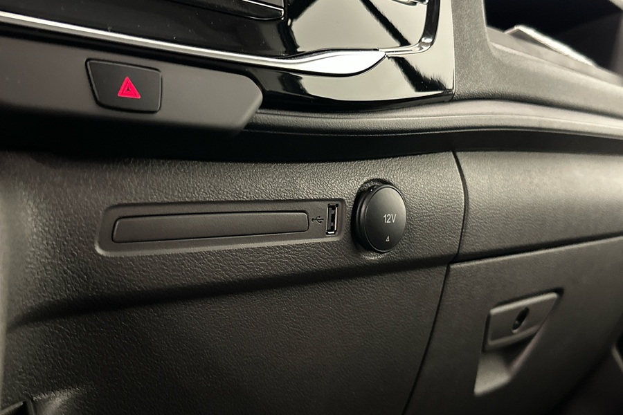 heti ajoon Ford Transit