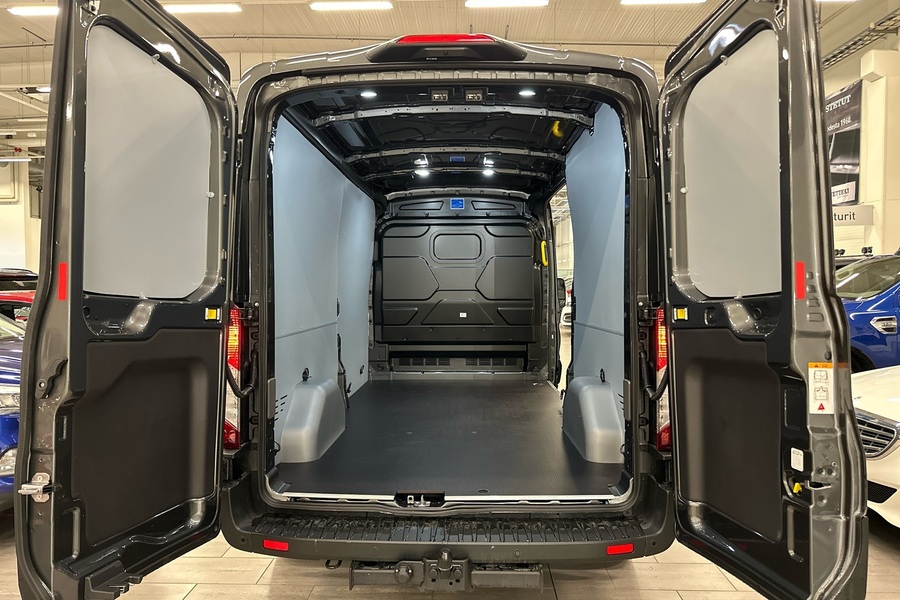 heti ajoon Ford Transit