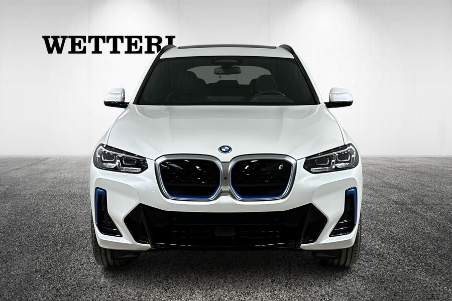heti ajoon BMW iX3