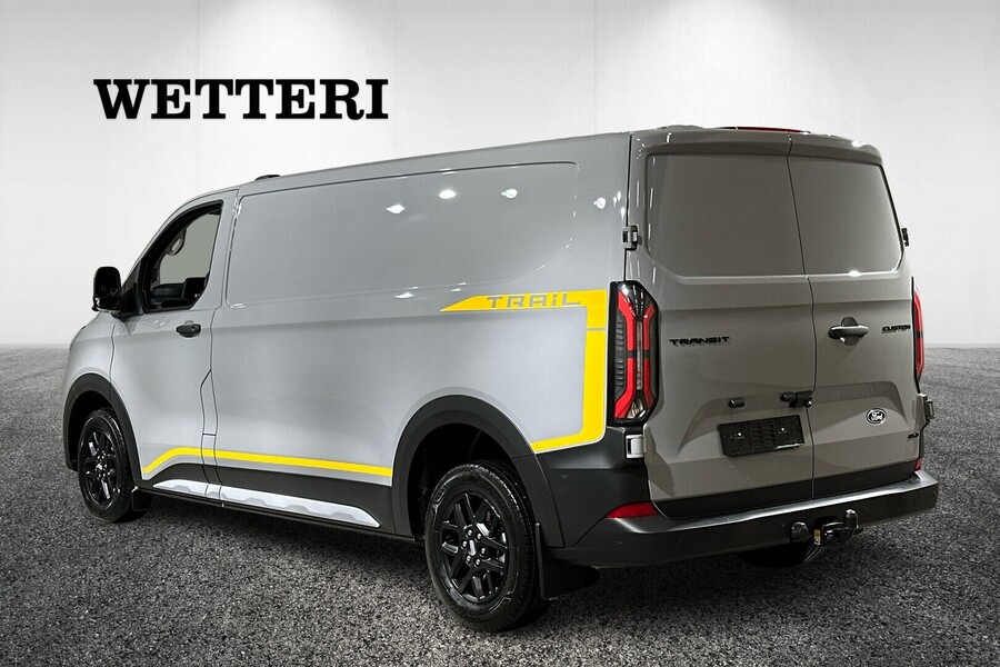 heti ajoon Ford Transit Custom