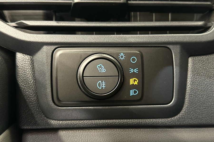 heti ajoon Ford Transit Custom