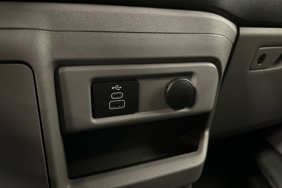 heti ajoon Ford Transit Custom