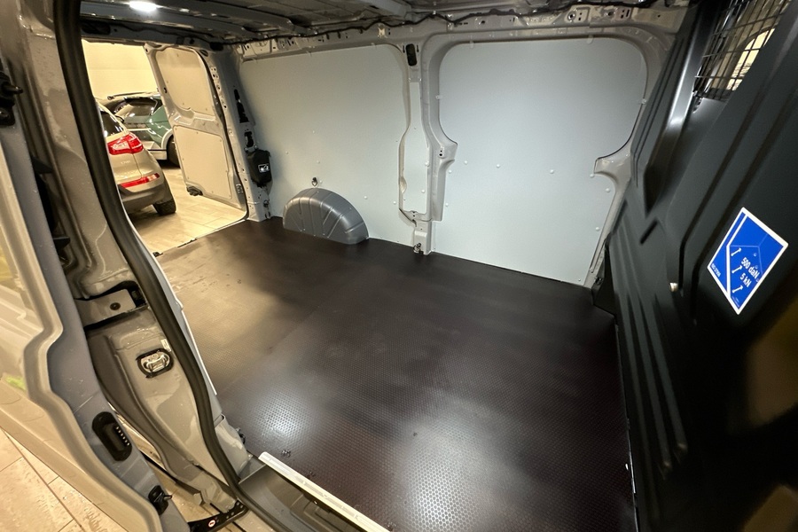 heti ajoon Ford Transit Custom