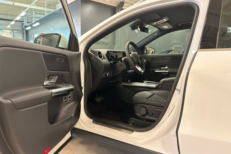 heti ajoon Mercedes-Benz GLA