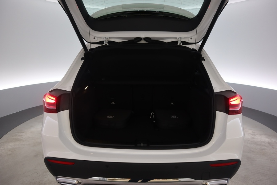 heti ajoon Mercedes-Benz GLA