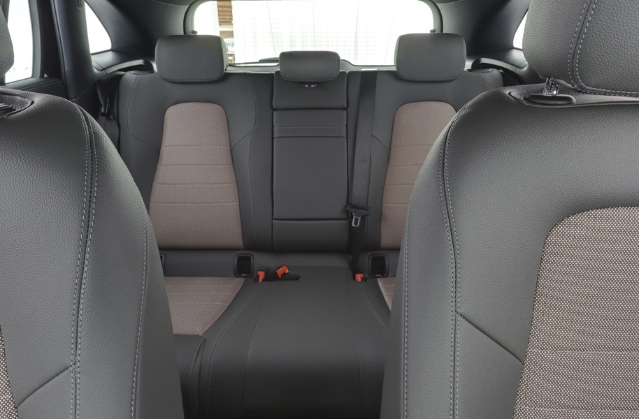 heti ajoon Mercedes-Benz EQA