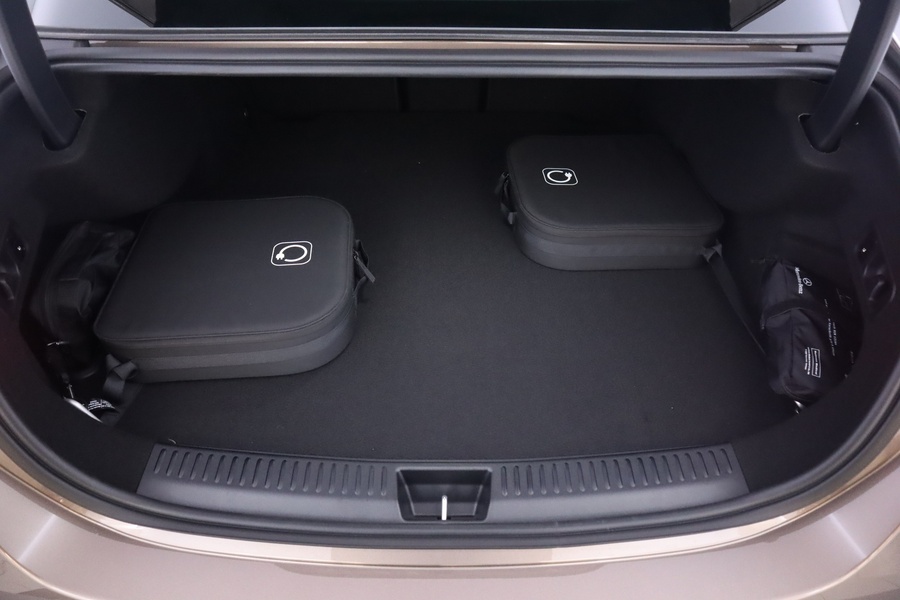 heti ajoon Mercedes-Benz E