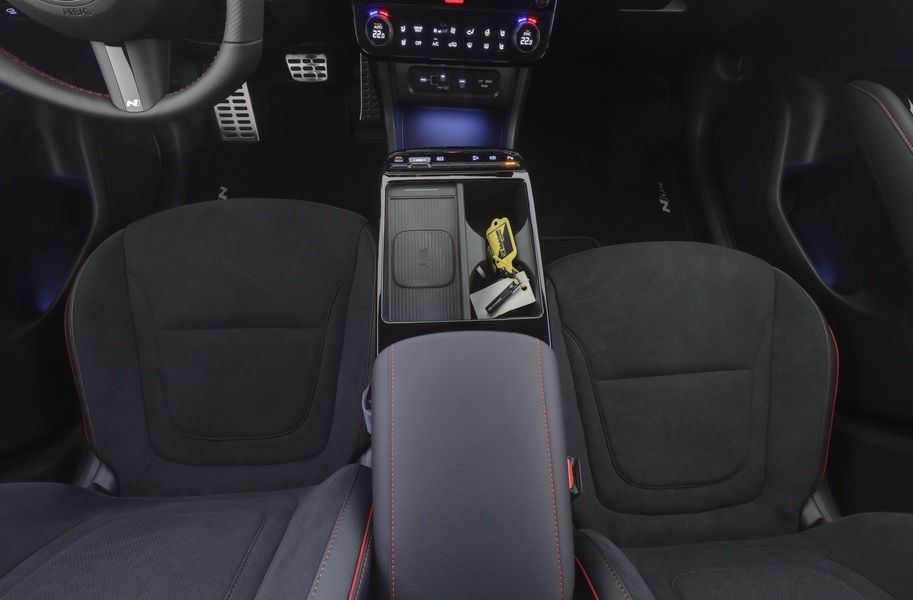 heti ajoon Hyundai TUCSON Hybrid