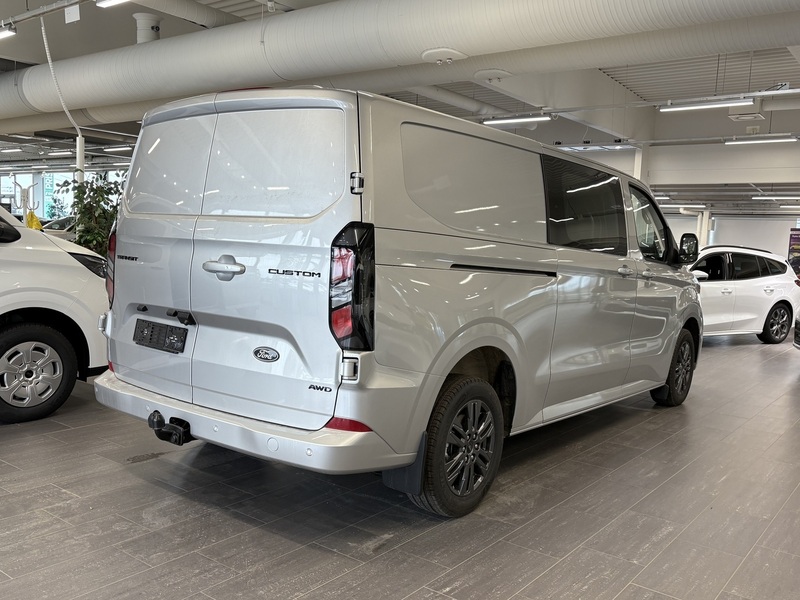 heti ajoon Ford Transit Custom