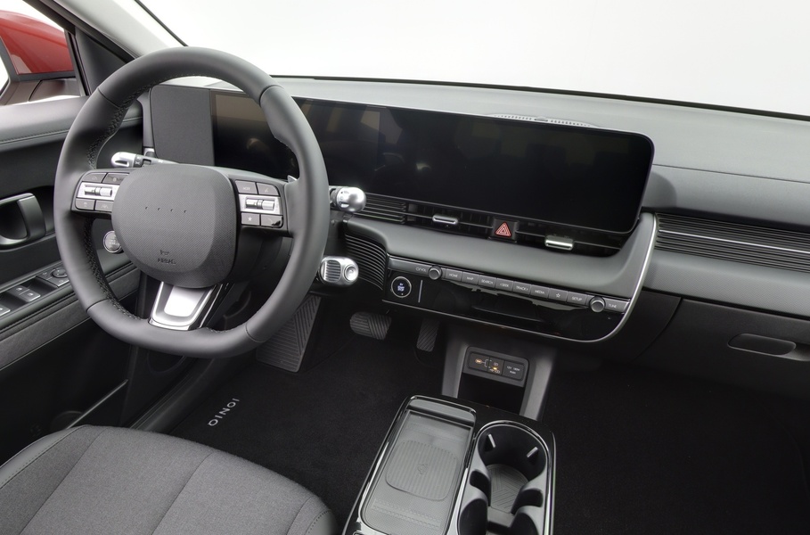 heti ajoon Hyundai IONIQ 5