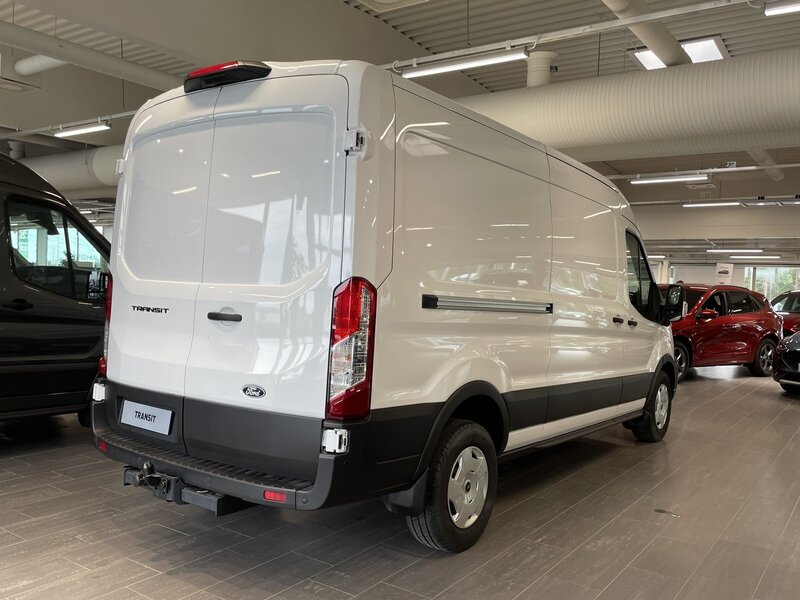 heti ajoon Ford Transit