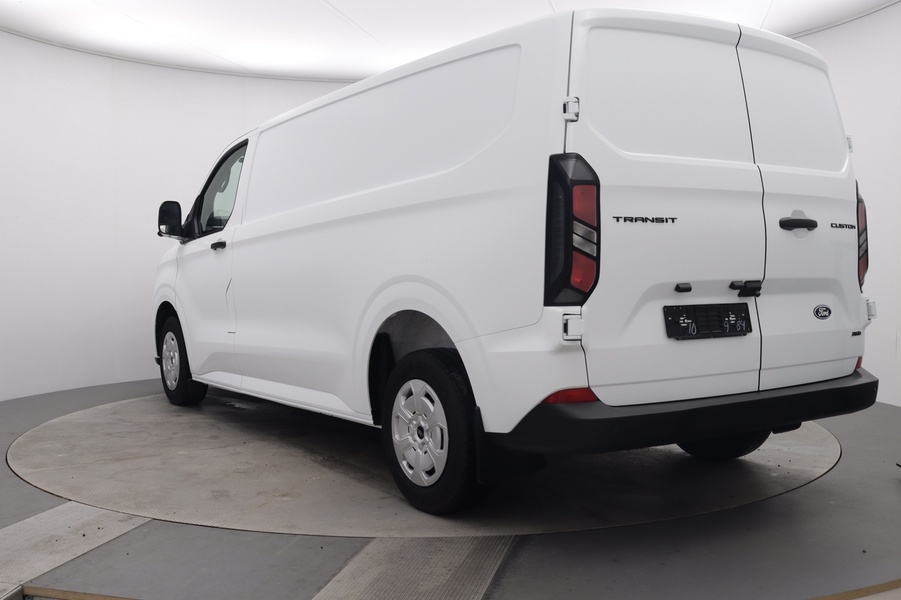 heti ajoon Ford Transit Custom