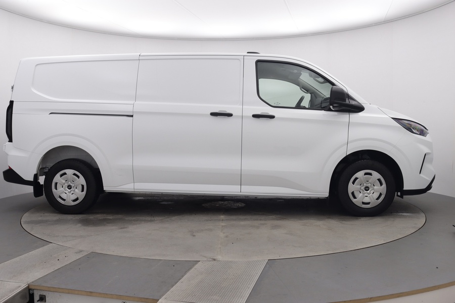 heti ajoon Ford Transit Custom