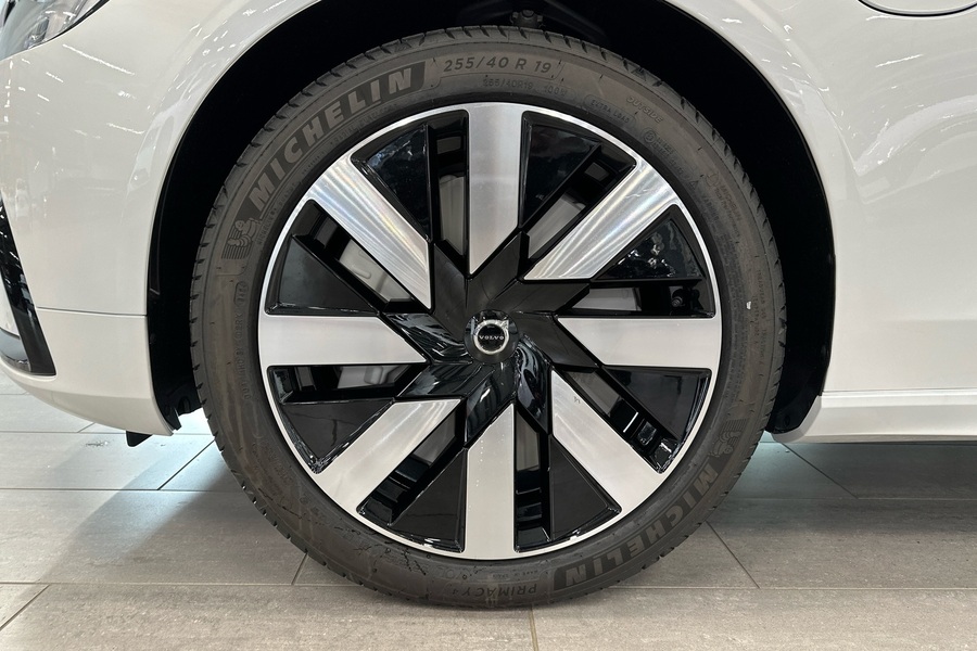 heti ajoon Volvo V90