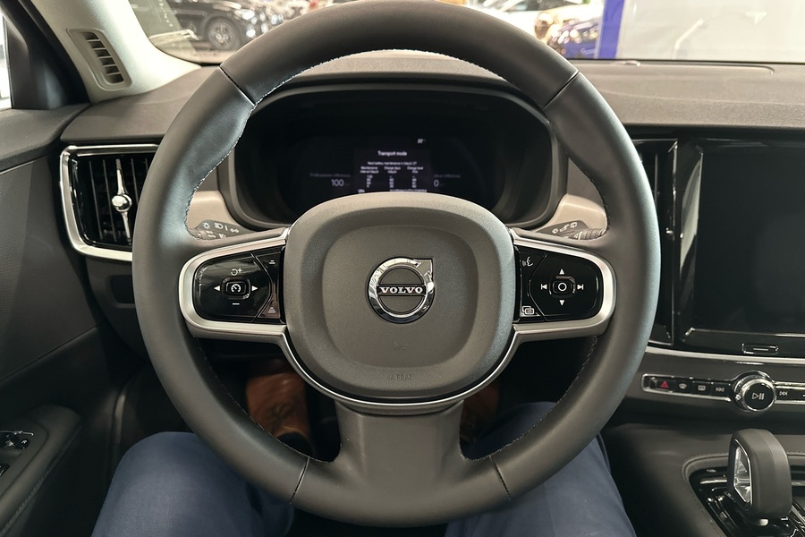 heti ajoon Volvo V90