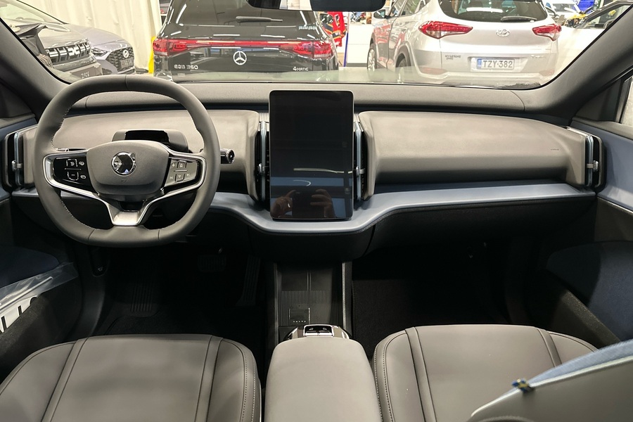 heti ajoon Volvo EX30 Cross Country