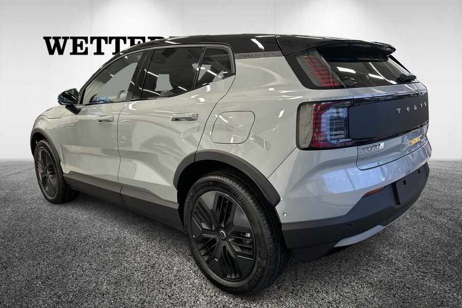 heti ajoon Volvo EX30 Cross Country