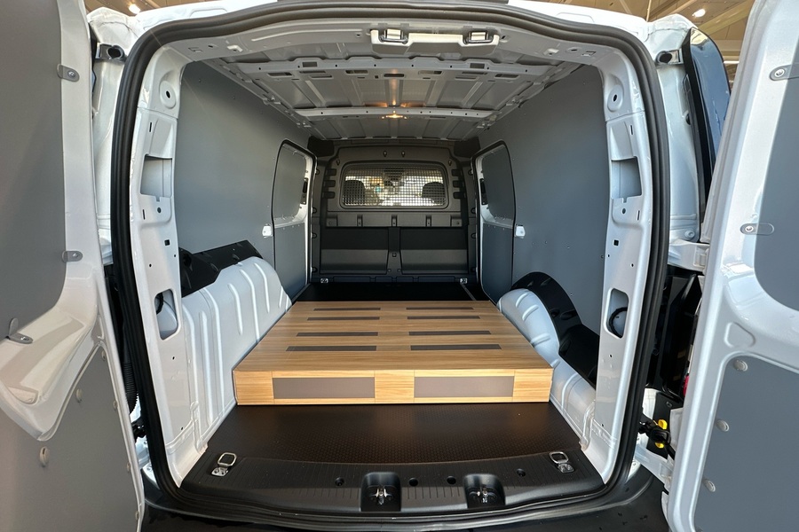 heti ajoon Ford Transit Connect