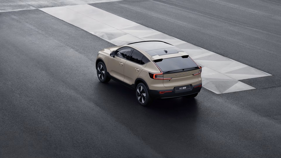 heti ajoon Volvo EC40