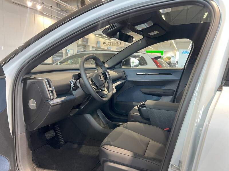 heti ajoon Volvo EX30 Cross Country