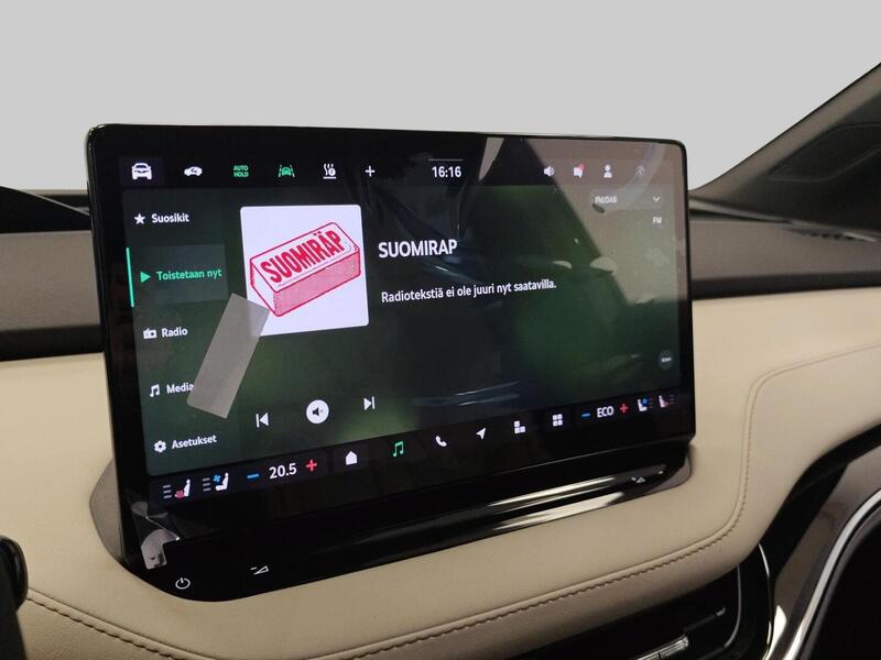 85x 4x4 L&K BusinessLine - Vetokoukku, Nahkaverhoilu ,Led Matrix,Ilmastoidut etuistuimet,Lasikatto heti ajoon Skoda Enyaq
