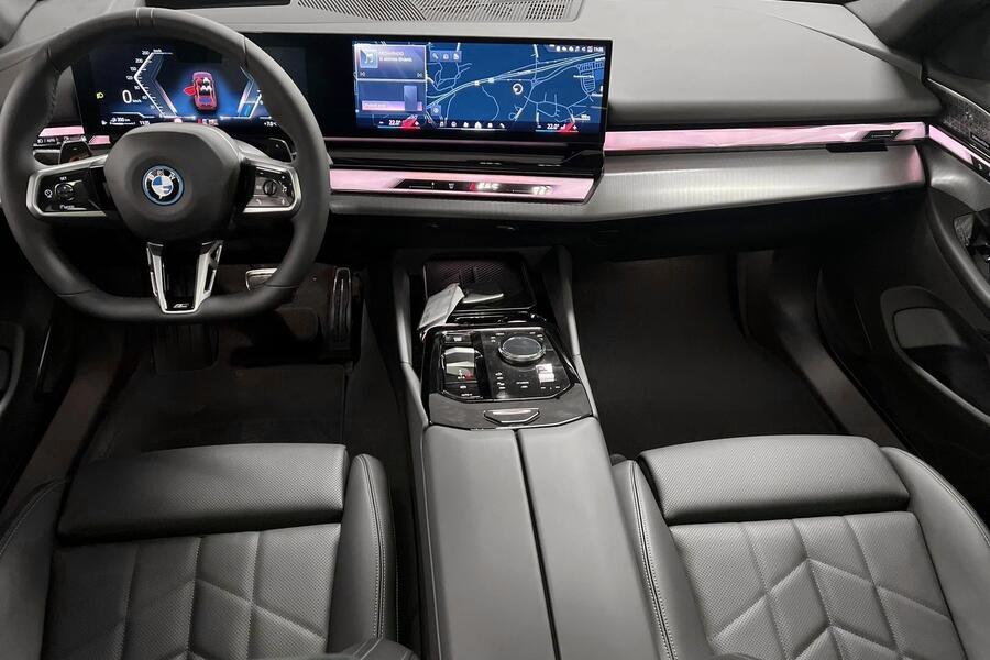 heti ajoon BMW 5-sarja