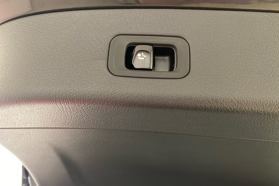 heti ajoon Mercedes-Benz GLC