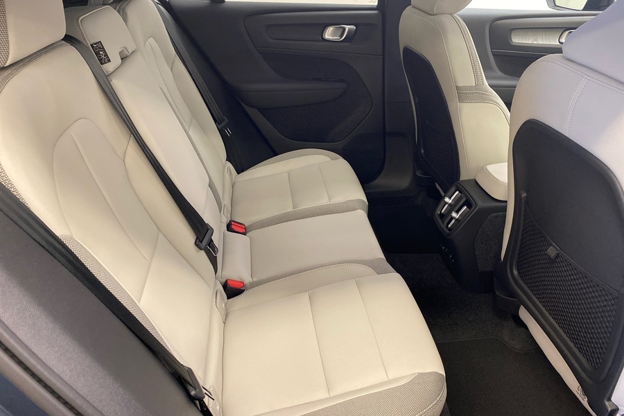 heti ajoon Volvo EC40