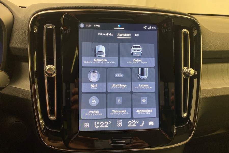 heti ajoon Volvo EC40