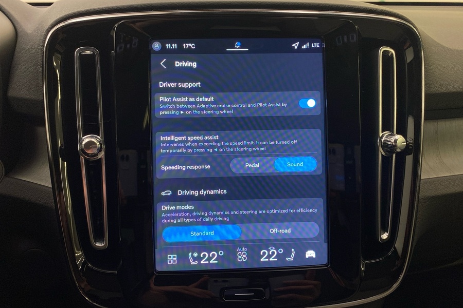 heti ajoon Volvo EC40