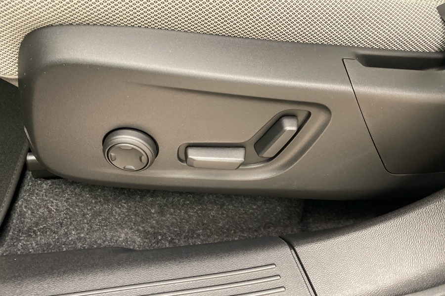 heti ajoon Volvo EC40