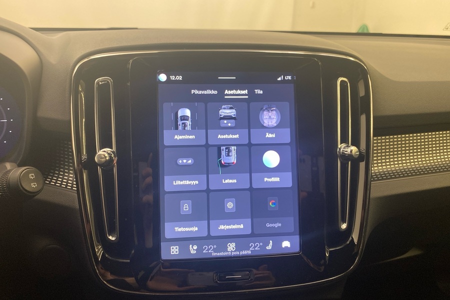 heti ajoon Volvo EX40