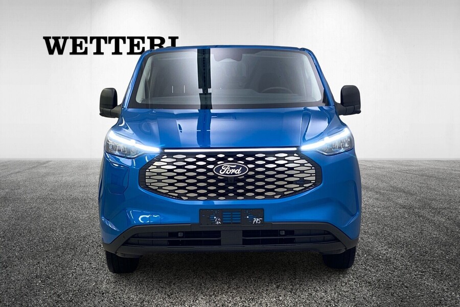 heti ajoon Ford Transit Custom