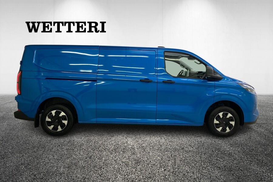 heti ajoon Ford Transit Custom