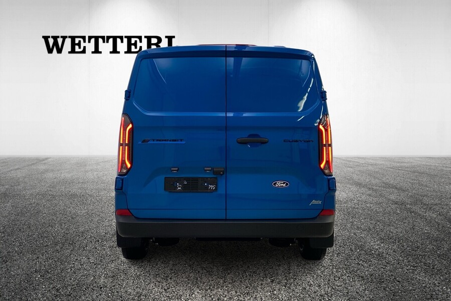 heti ajoon Ford Transit Custom