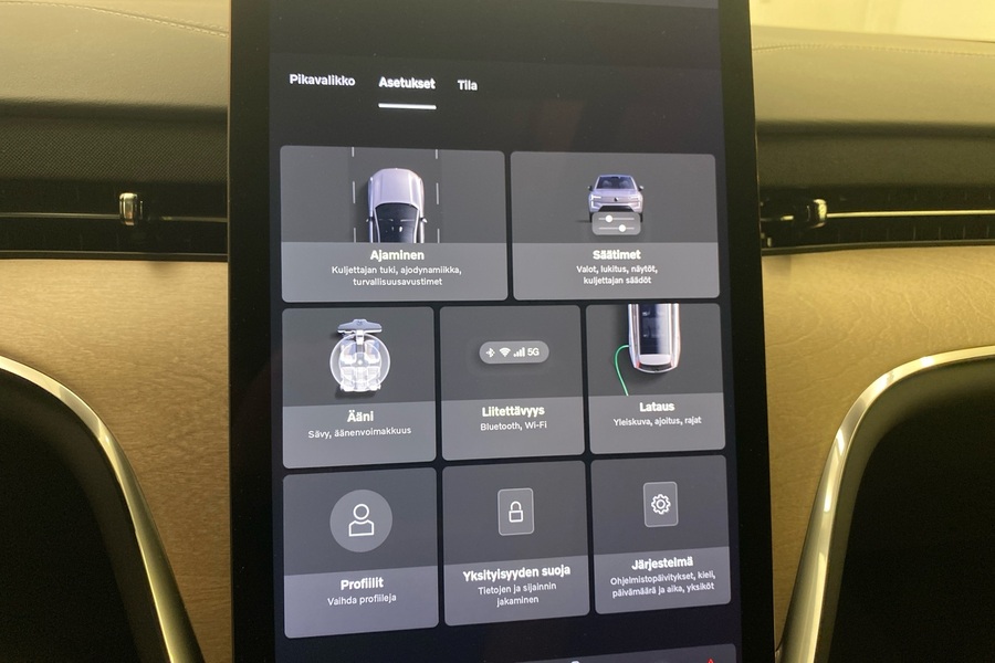 heti ajoon Volvo EX90