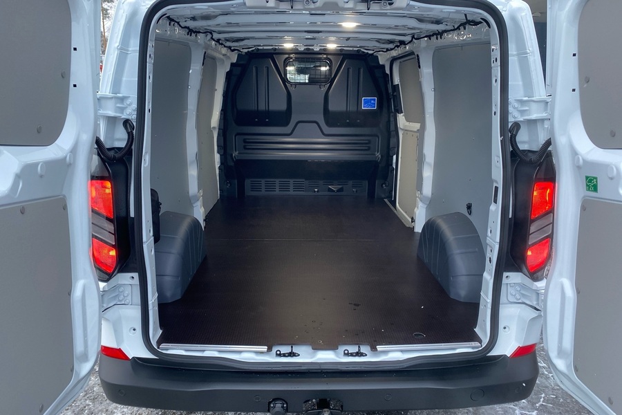 heti ajoon Ford Transit Custom