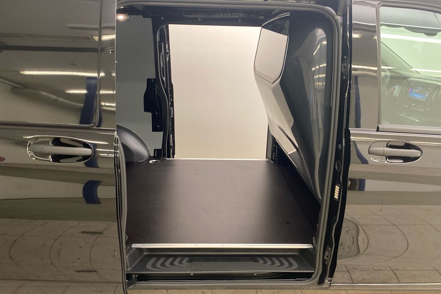 heti ajoon Mercedes-Benz Vito