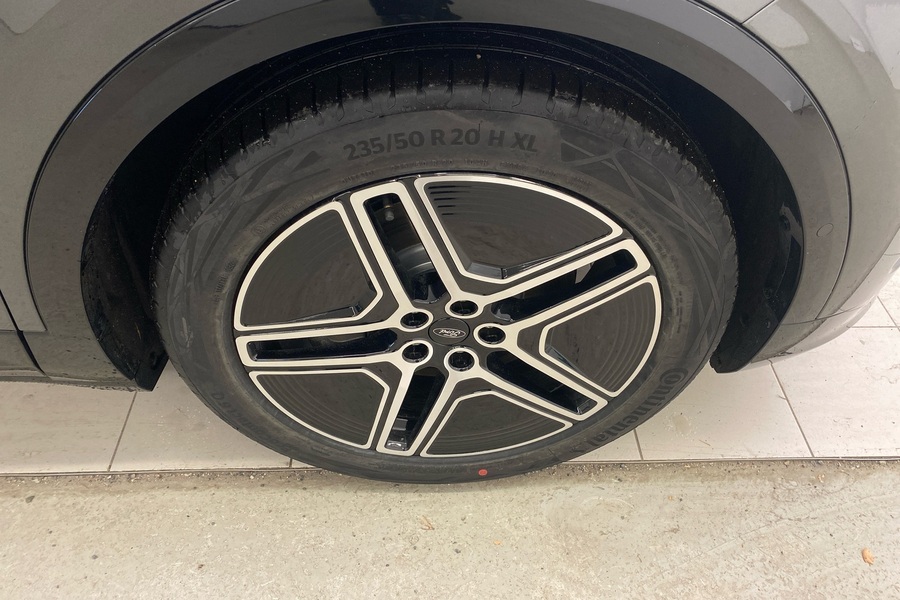 heti ajoon Ford Capri