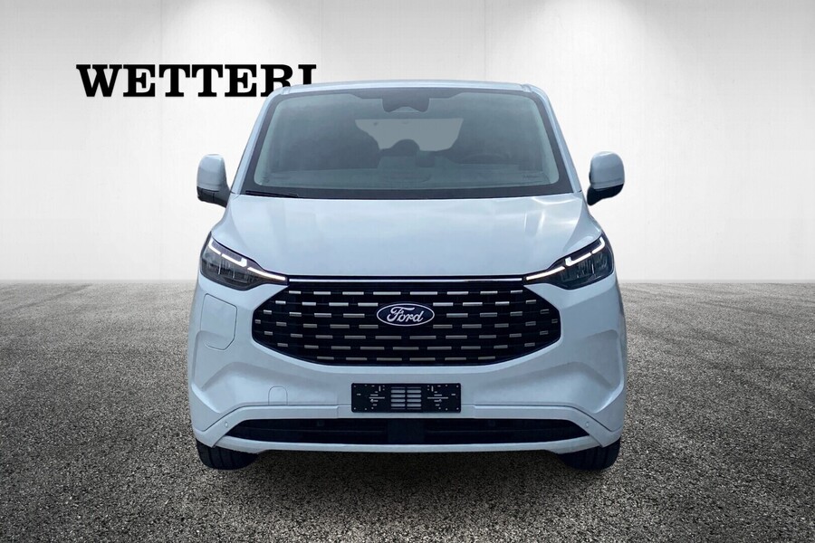 heti ajoon Ford Tourneo Custom