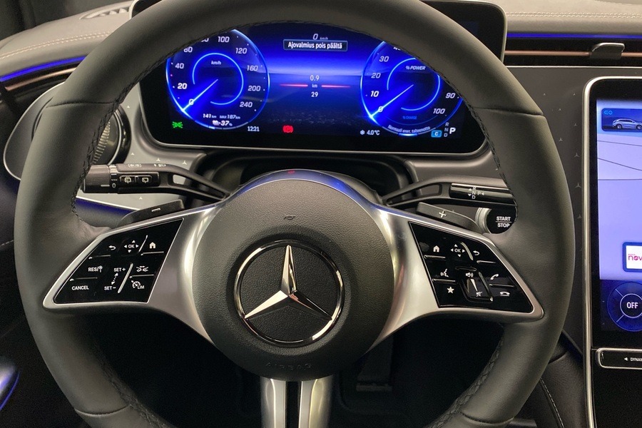 heti ajoon Mercedes-Benz EQE