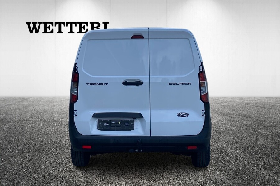 heti ajoon Ford Transit Courier