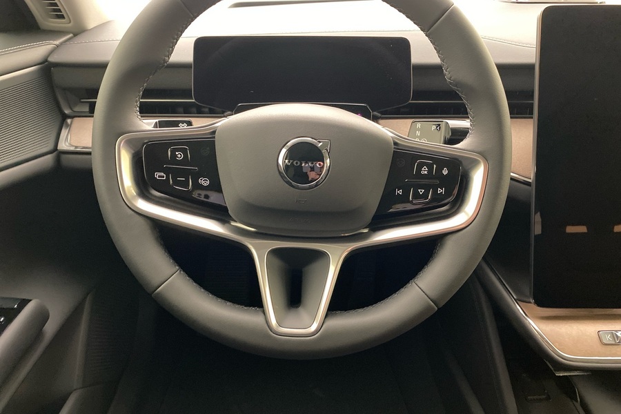 heti ajoon Volvo ES90