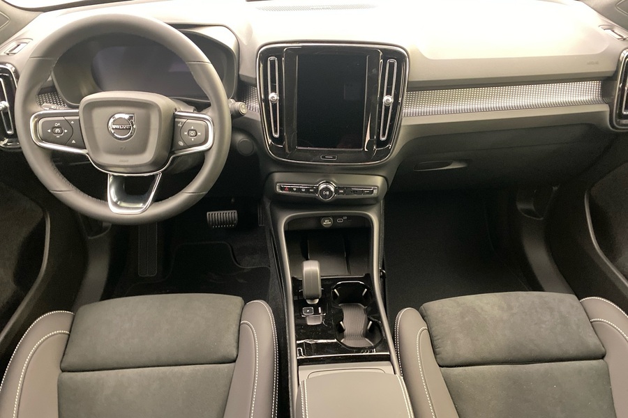 heti ajoon Volvo EX40
