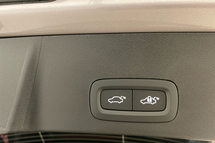 heti ajoon Volvo EX40