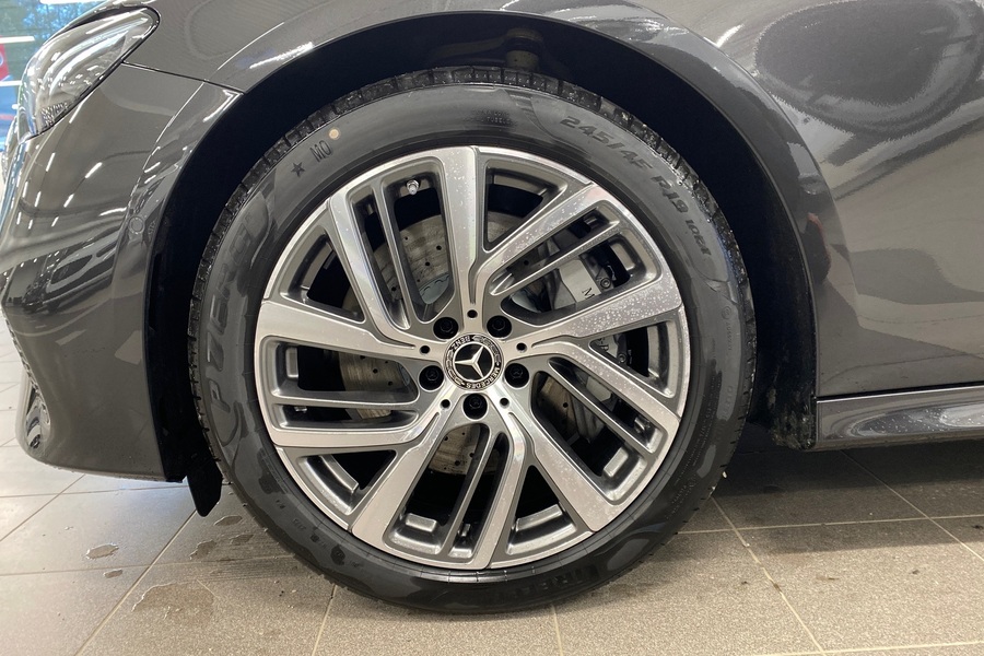 heti ajoon Mercedes-Benz E